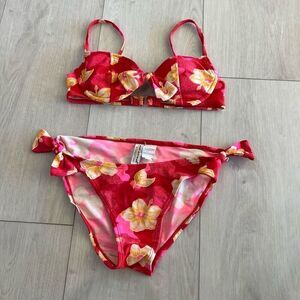 Sun streak women’s 2 pc swimsuit size 6